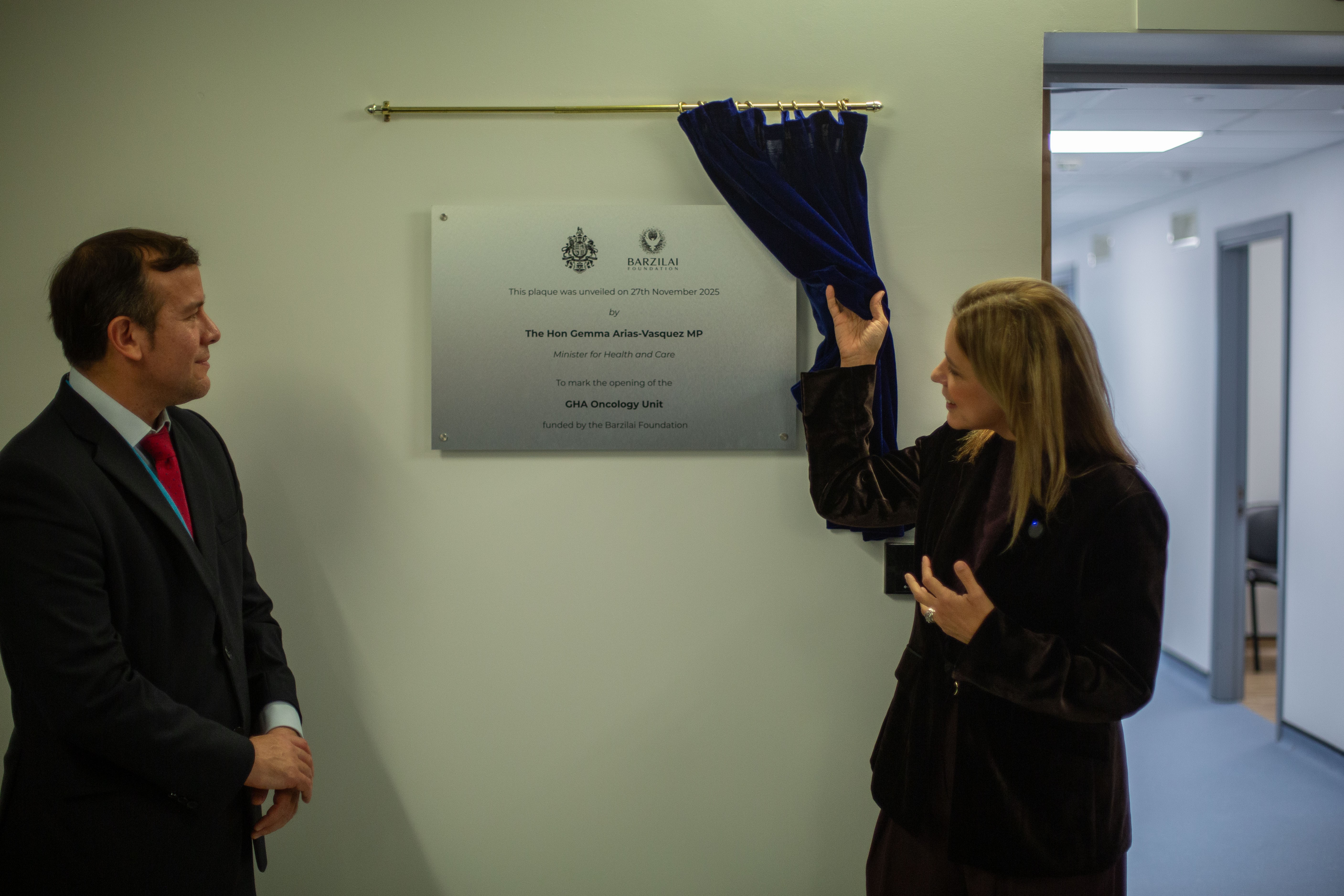 Minister Arias-Vasquez officially opens new Oncology Suite at St ...